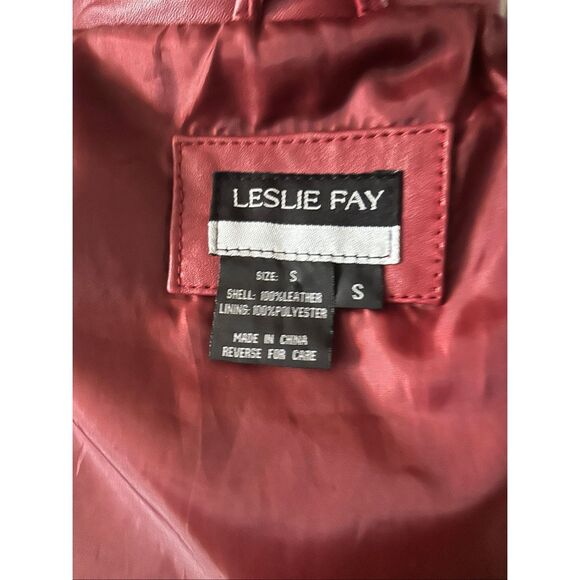 Leslie Fay red leather jacket size small stylish form fitting - Picture 6 of 9